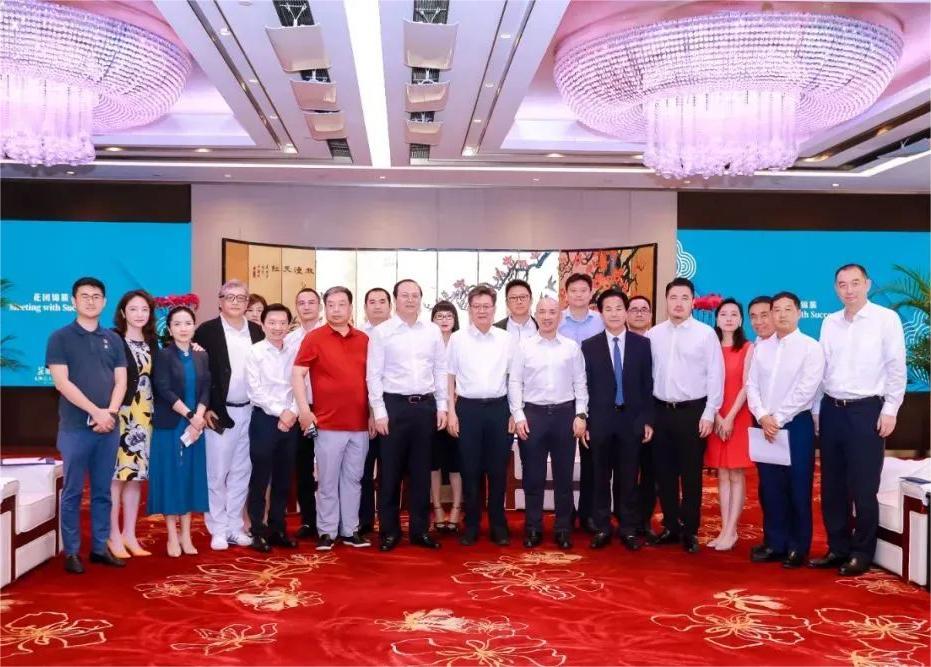 今年会·(jinnianhui)金字招牌诚信集团董事长李军赴广州考察交流