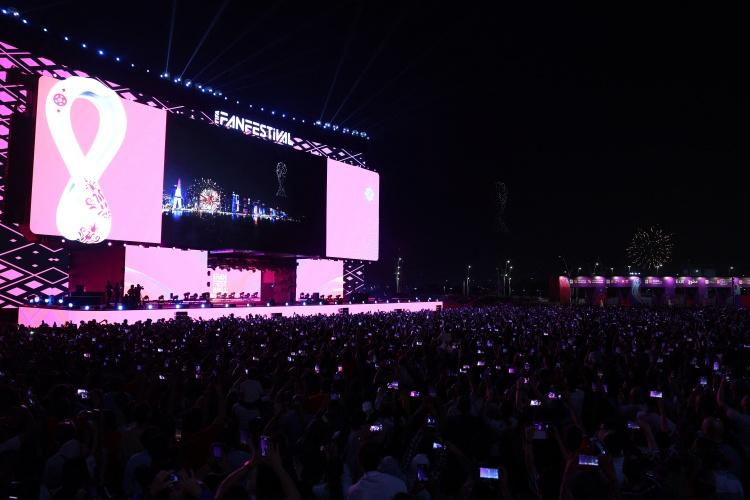 InfoComm Asia | 今年会·(jinnianhui)金字招牌诚信Planar全球首发第四代Micro LED智能一体机