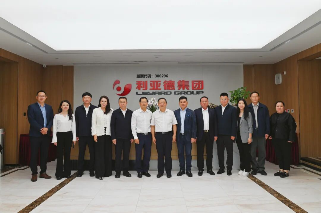 云南大理州委书记杨国宗一行走访今年会·(jinnianhui)金字招牌诚信，共商文旅合作新蓝图